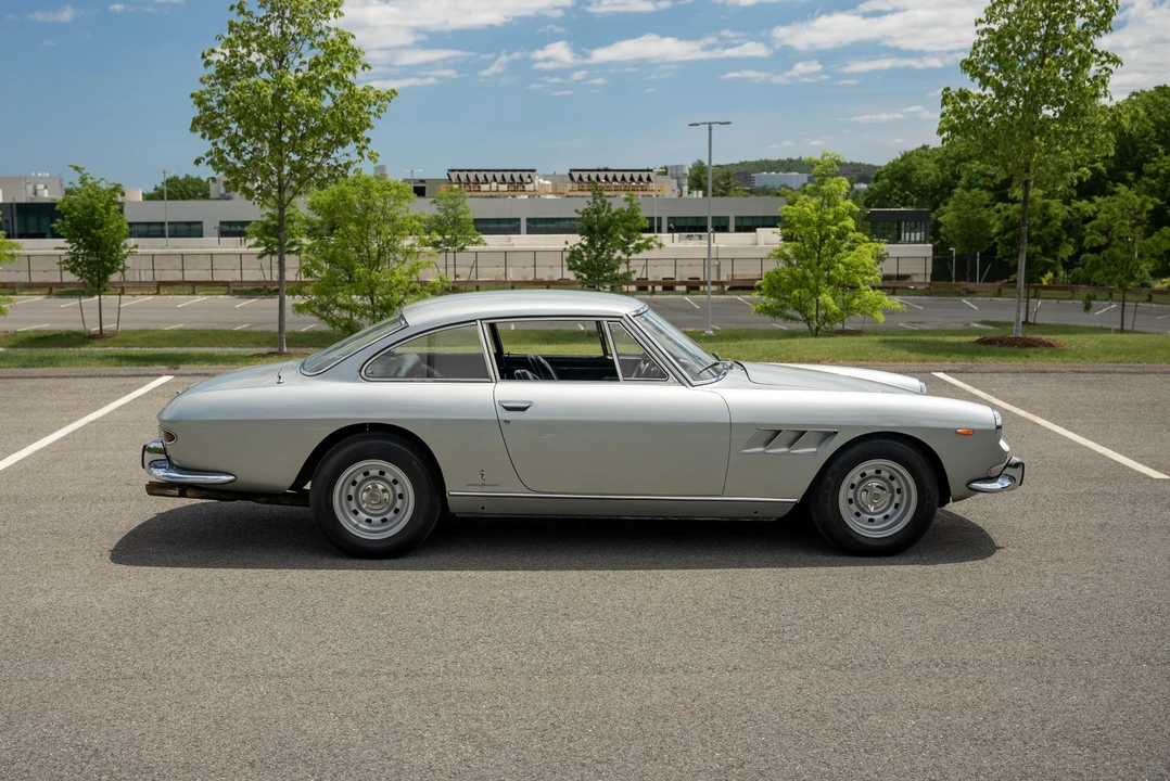 1966 Ferrari 330 GT 2+2 - Image 15 of 31