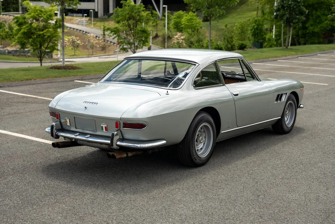 1966 Ferrari 330 GT 2+2 - Image 13 of 31