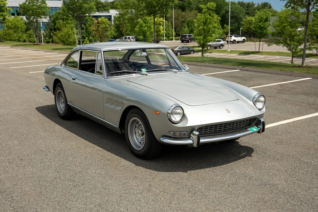 1966 Ferrari 330 GT 2+2 - Image 17 of 31