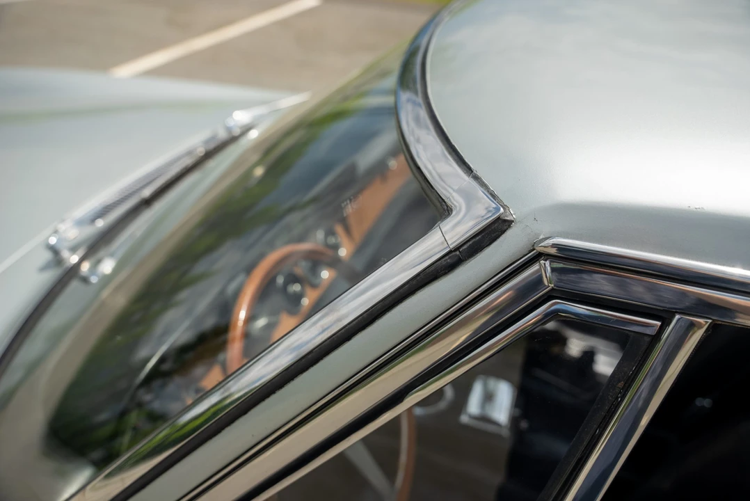 1966 Ferrari 330 GT 2+2 - Image 28 of 31