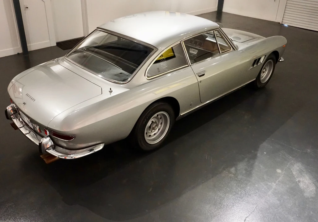 1966 Ferrari 330 GT 2+2 - Image 26 of 31