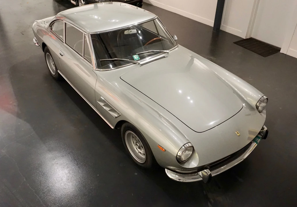 1966 Ferrari 330 GT 2+2 - Image 28 of 31