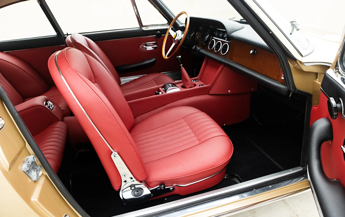 1966 Ferrari 330 GT 2+2 - Image 29 of 31