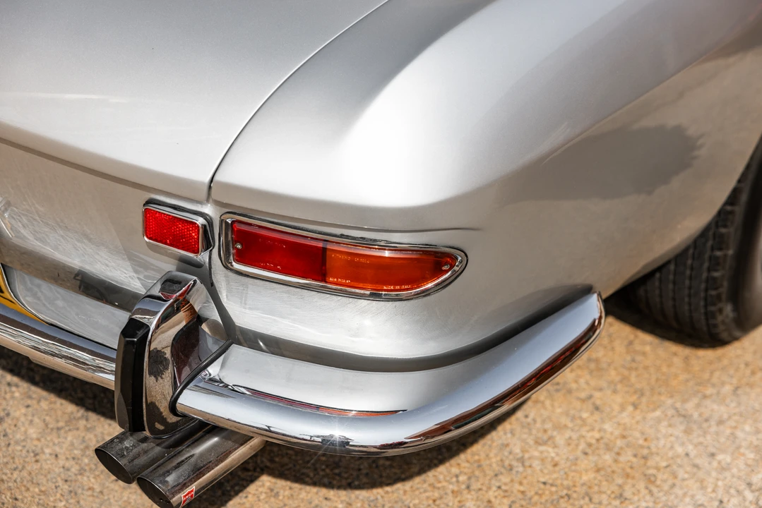 1966 Ferrari 330 GT 2+2 - Image 26 of 31
