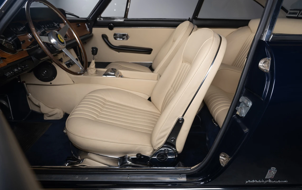 1966 Ferrari 330 GT 2+2 - Image 23 of 31