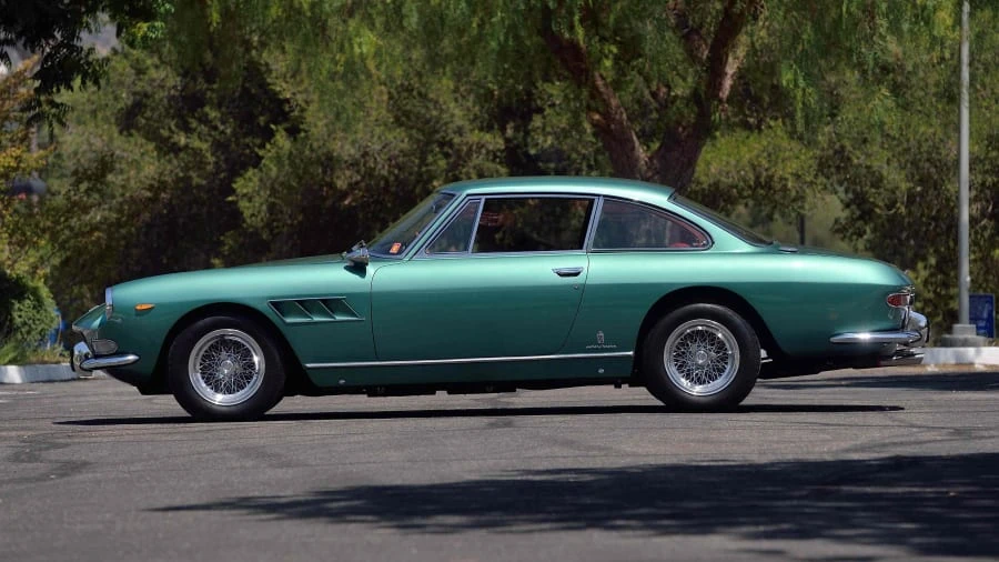 1966 Ferrari 330 GT 2+2 - Image 8 of 12