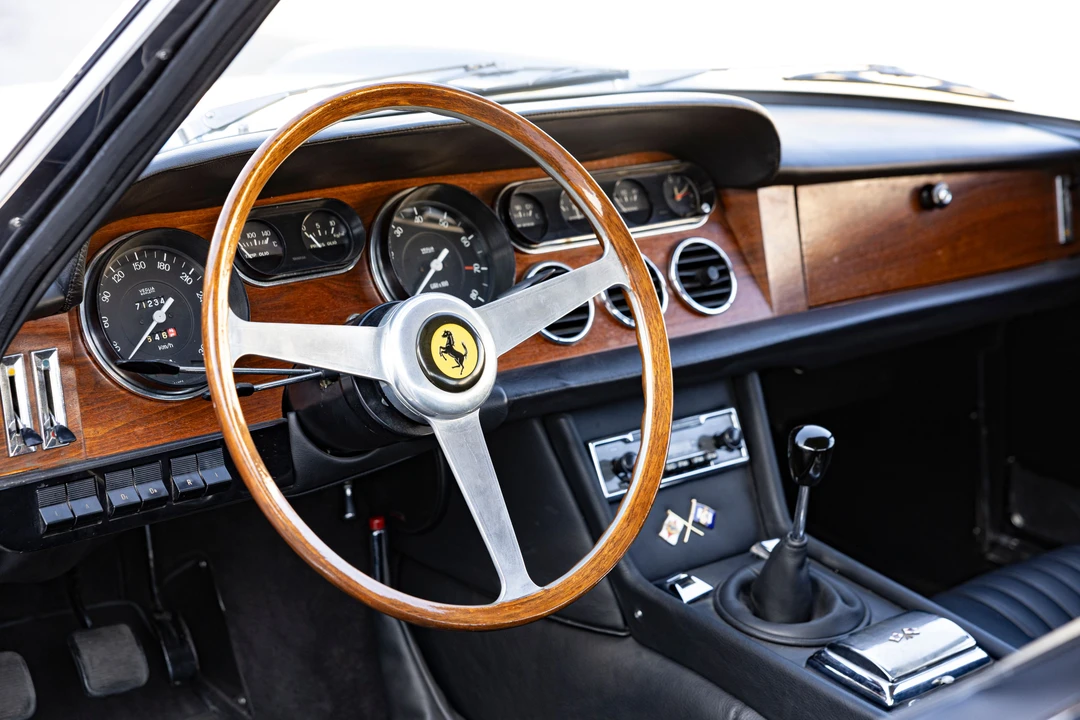1966 Ferrari 330 GT 2+2 - Image 9 of 31