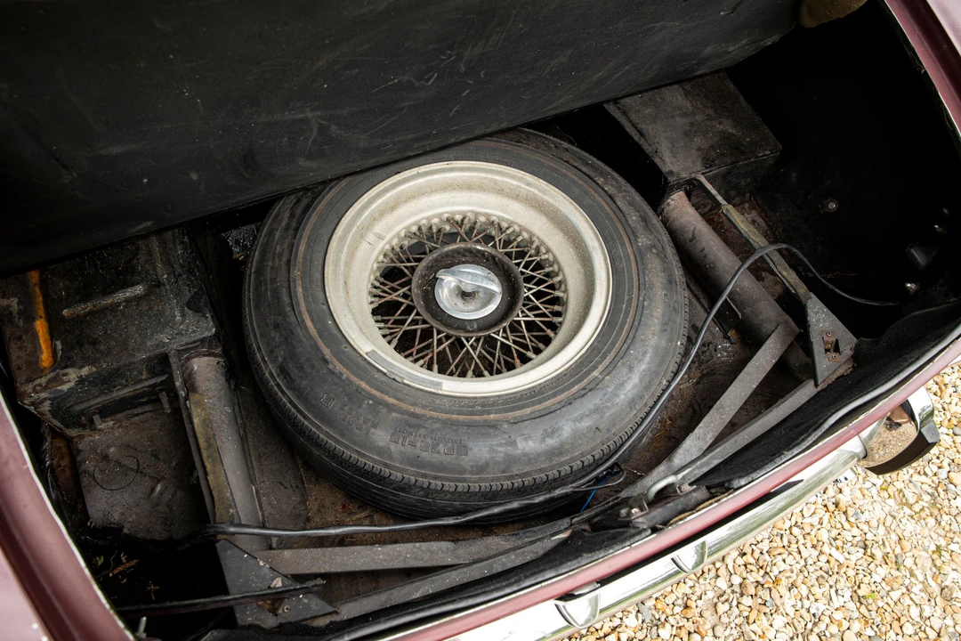 1966 Ferrari 330 GT 2+2 - Image 23 of 31