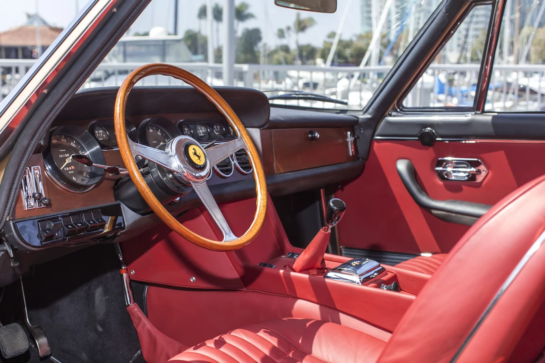 1966 Ferrari 330 GT 2+2 - Image 24 of 31