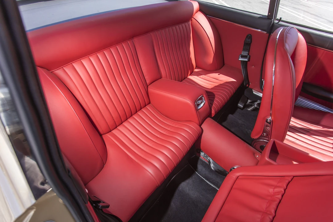 1966 Ferrari 330 GT 2+2 - Image 21 of 31