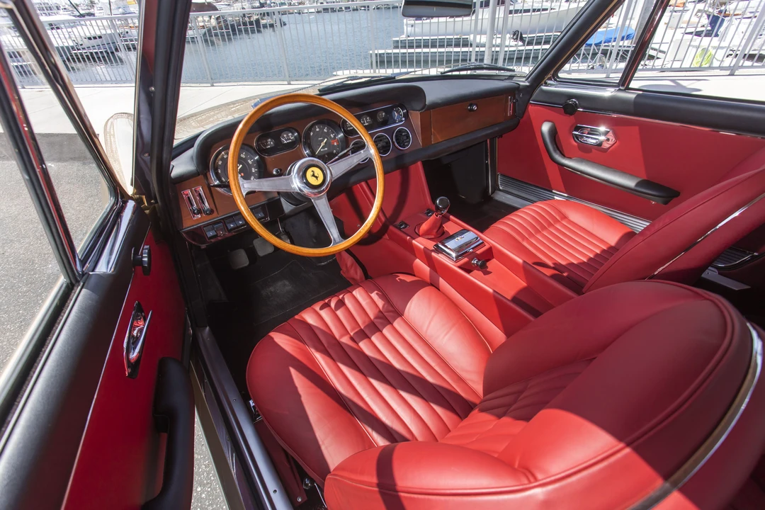 1966 Ferrari 330 GT 2+2 - Image 27 of 31
