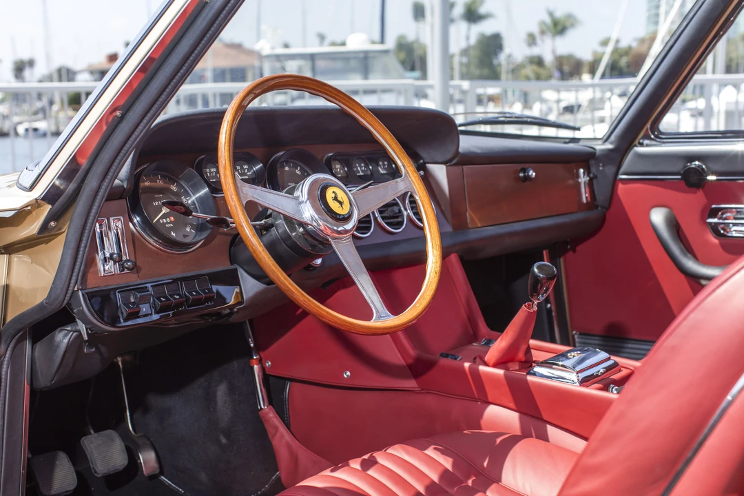 1966 Ferrari 330 GT 2+2 - Image 25 of 31