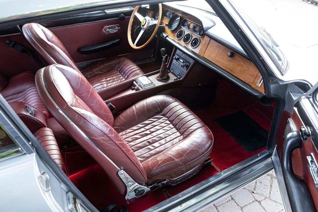 1966 Ferrari 330 GT 2+2 - Image 26 of 31