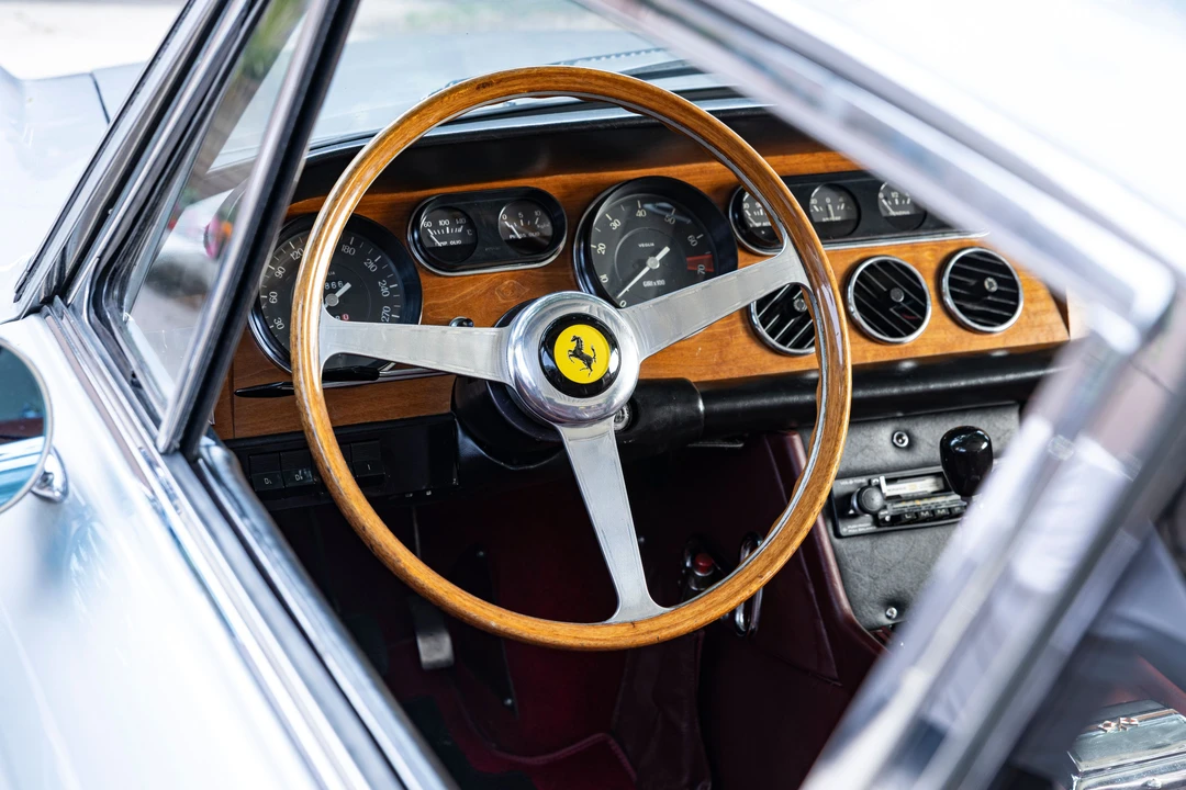 1966 Ferrari 330 GT 2+2 - Image 9 of 31