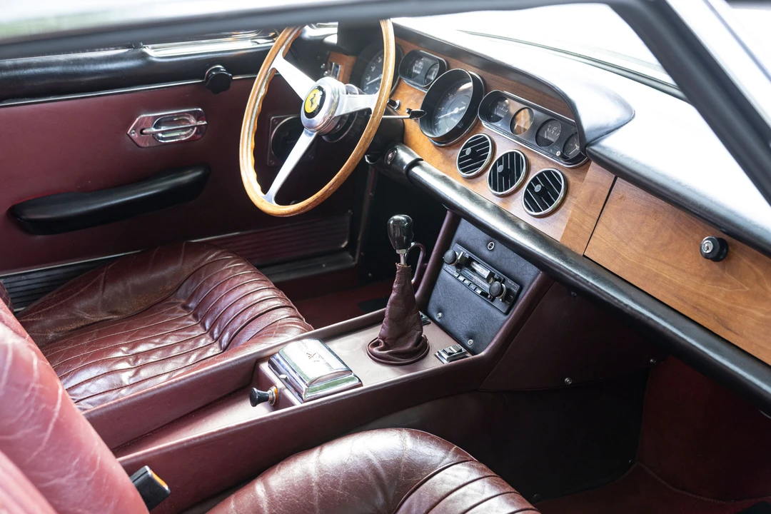 1966 Ferrari 330 GT 2+2 - Image 25 of 31