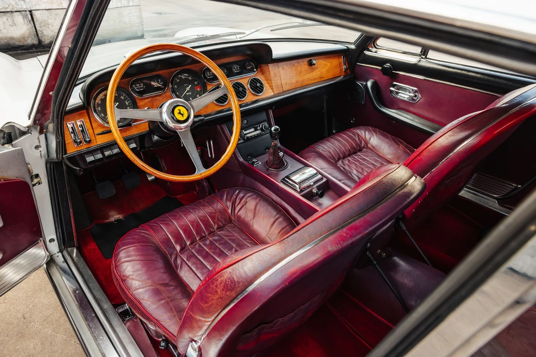 1966 Ferrari 330 GT 2+2 - Image 22 of 31