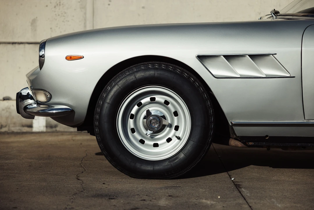 1966 Ferrari 330 GT 2+2 - Image 12 of 31