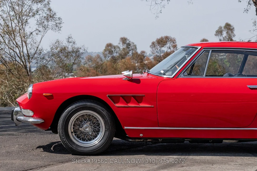 1966 Ferrari 330 GT 2+2 - Image 17 of 31