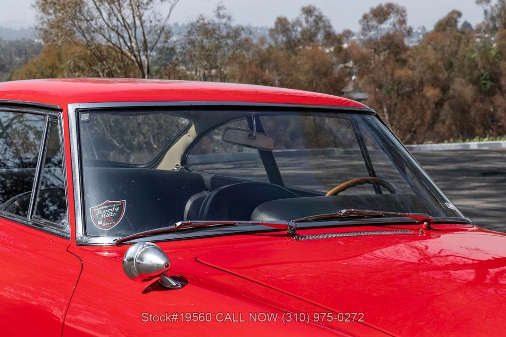 1966 Ferrari 330 GT 2+2 - Image 13 of 24