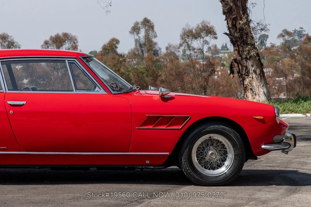 1966 Ferrari 330 GT 2+2 - Image 14 of 24