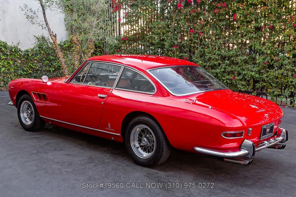 1966 Ferrari 330 GT 2+2 - Image 8 of 12