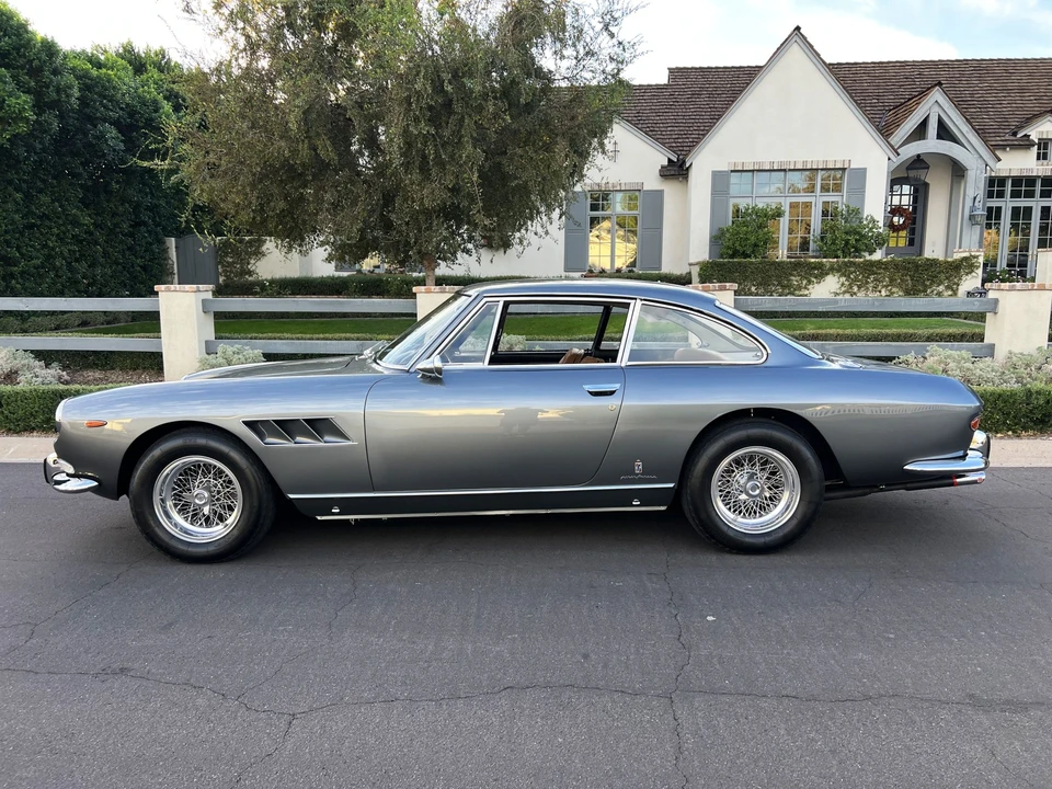 1966 Ferrari 330 GT 2+2 - Image 28 of 31
