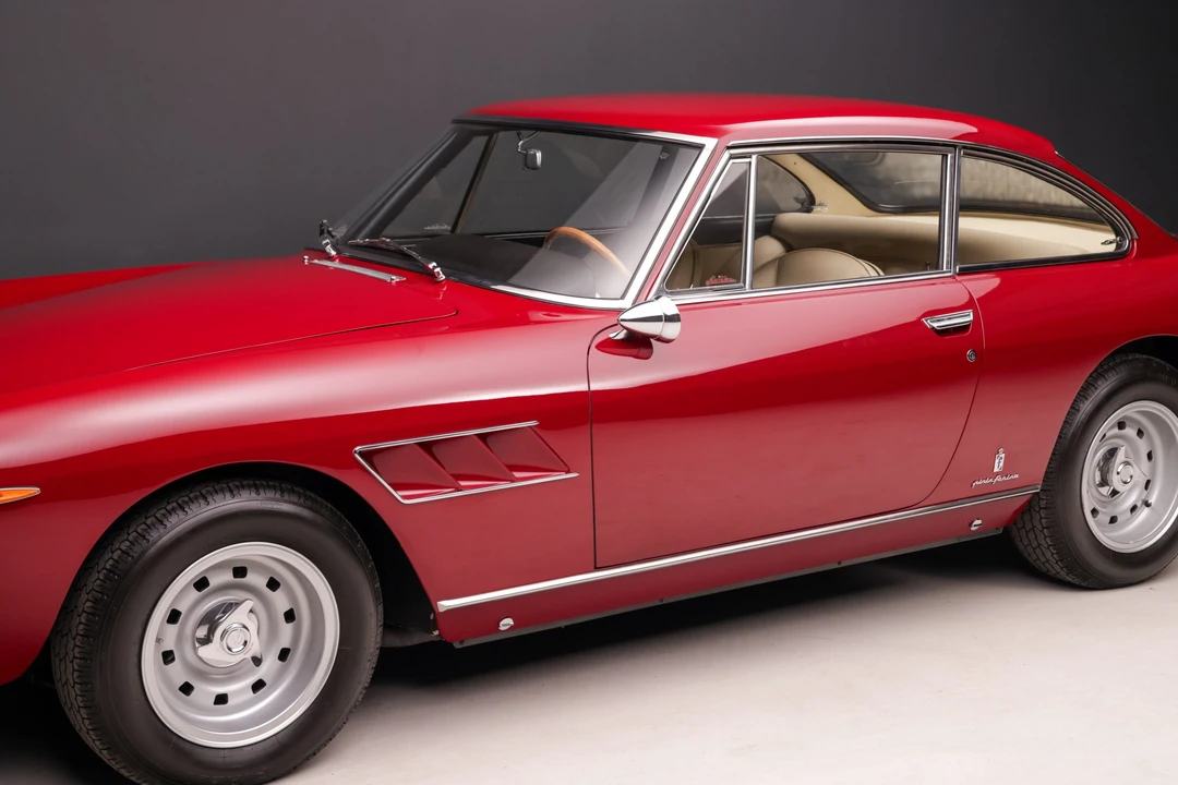 1966 Ferrari 330 GT 2+2 - Image 18 of 31