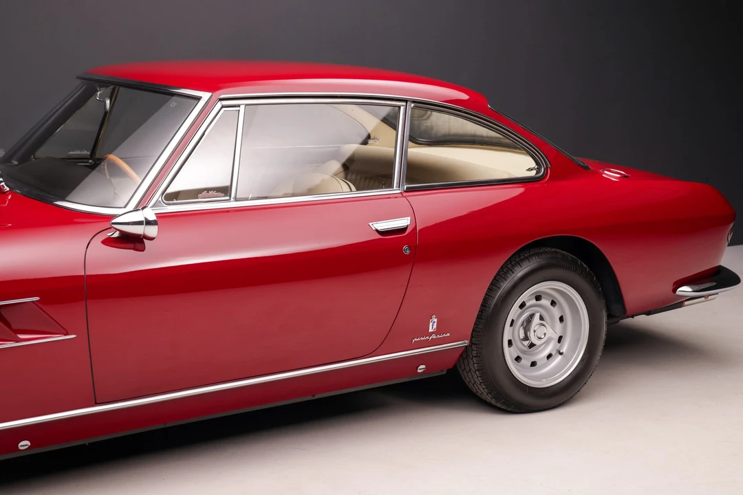 1966 Ferrari 330 GT 2+2 - Image 19 of 31