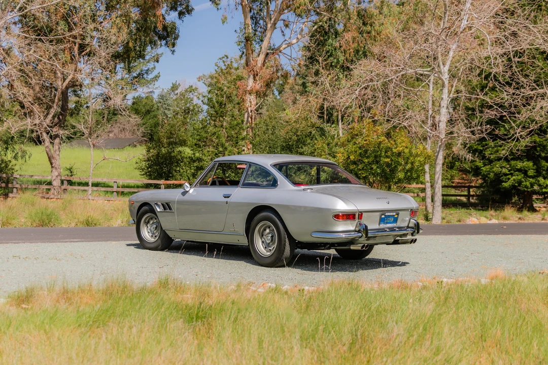 1966 Ferrari 330 GT 2+2 - Image 18 of 31