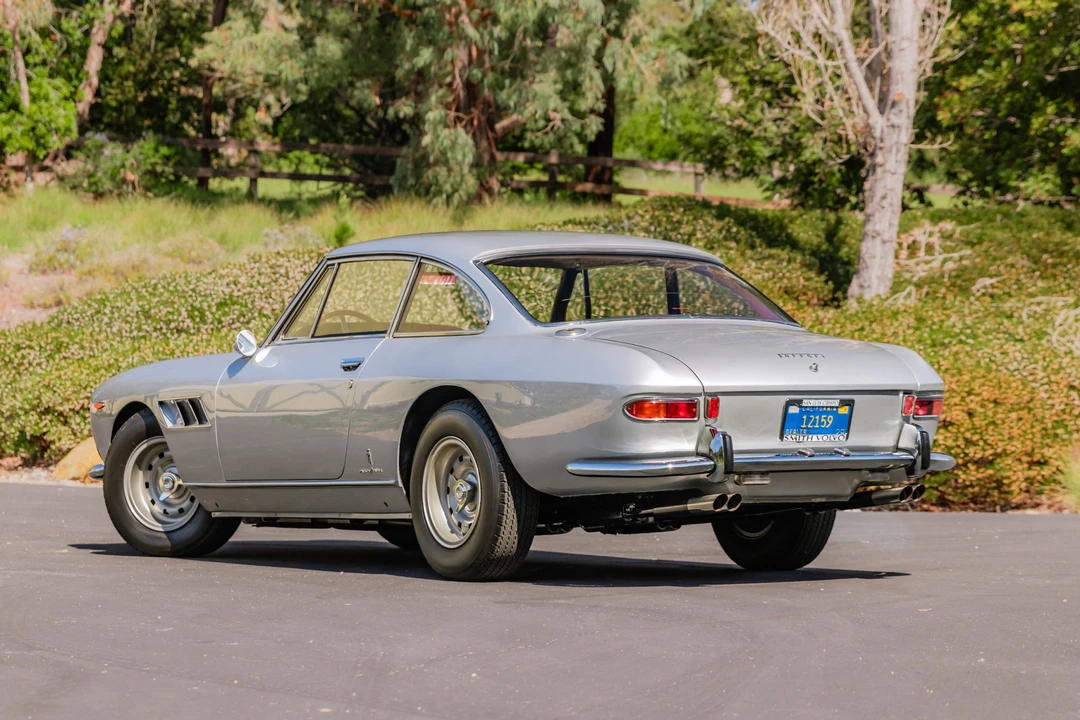 1966 Ferrari 330 GT 2+2 - Image 22 of 31