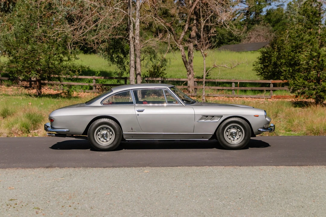 1966 Ferrari 330 GT 2+2 - Image 26 of 31