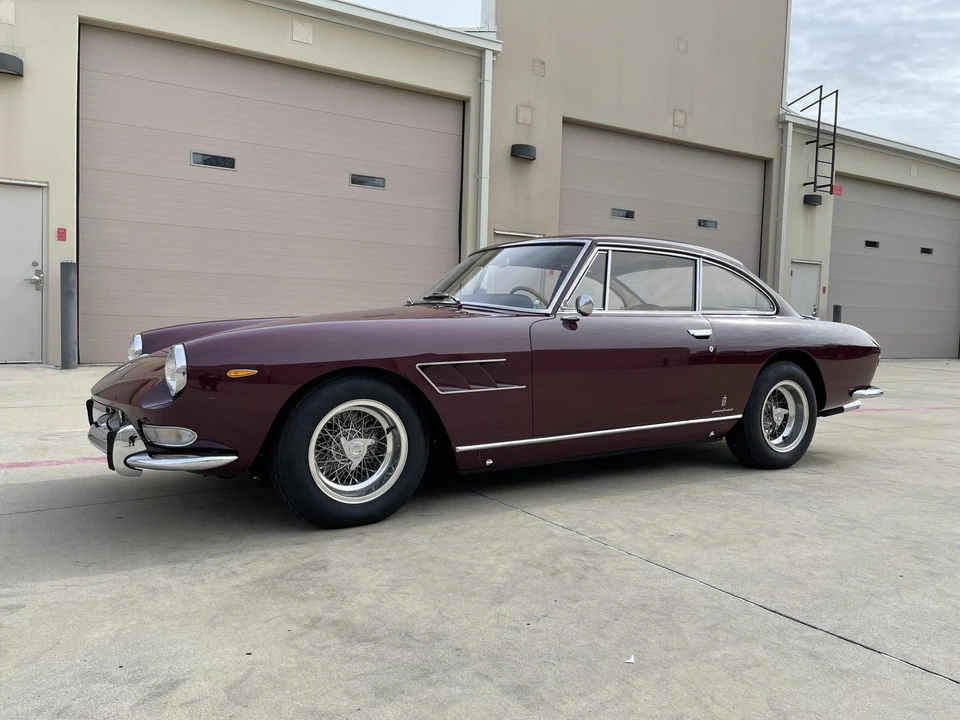 1966 Ferrari 330 GT 2+2 - Image 12 of 31