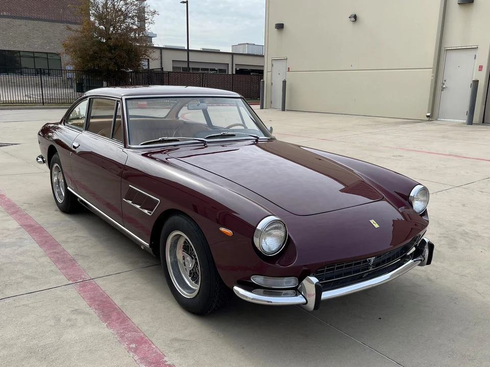 1966 Ferrari 330 GT 2+2 - Image 28 of 31