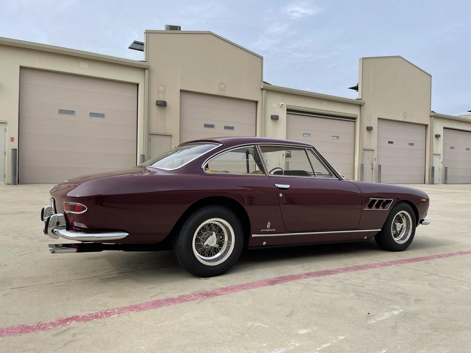 1966 Ferrari 330 GT 2+2 - Image 27 of 31