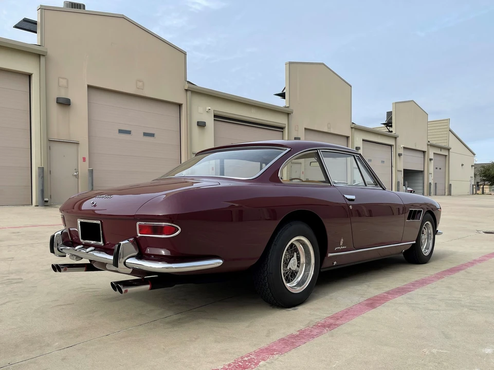 1966 Ferrari 330 GT 2+2 - Image 19 of 31