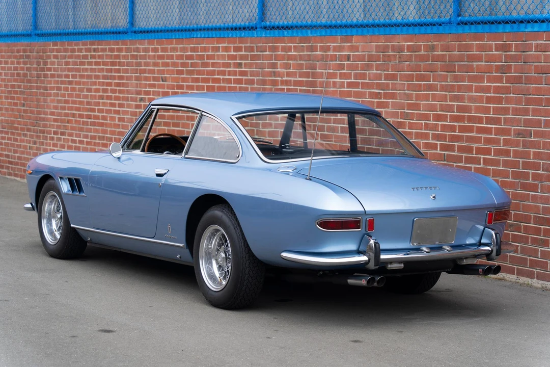 1966 Ferrari 330 GT 2+2 - Image 16 of 31