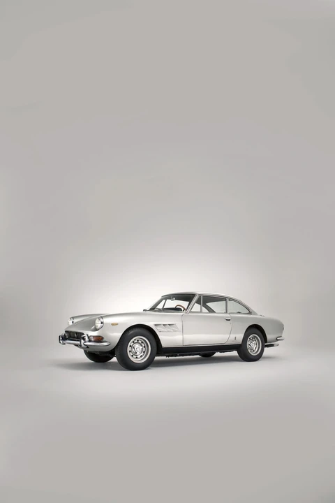 1966 Ferrari 330 GT 2+2 - Image 25 of 31