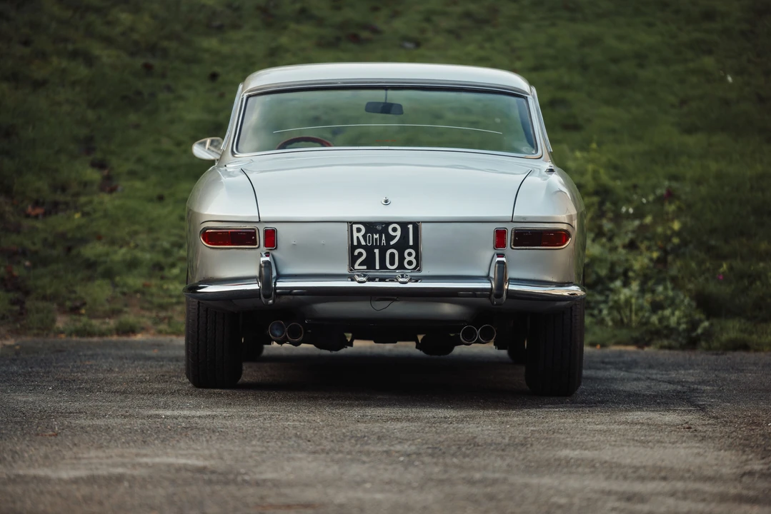 1966 Ferrari 330 GT 2+2 - Image 28 of 31