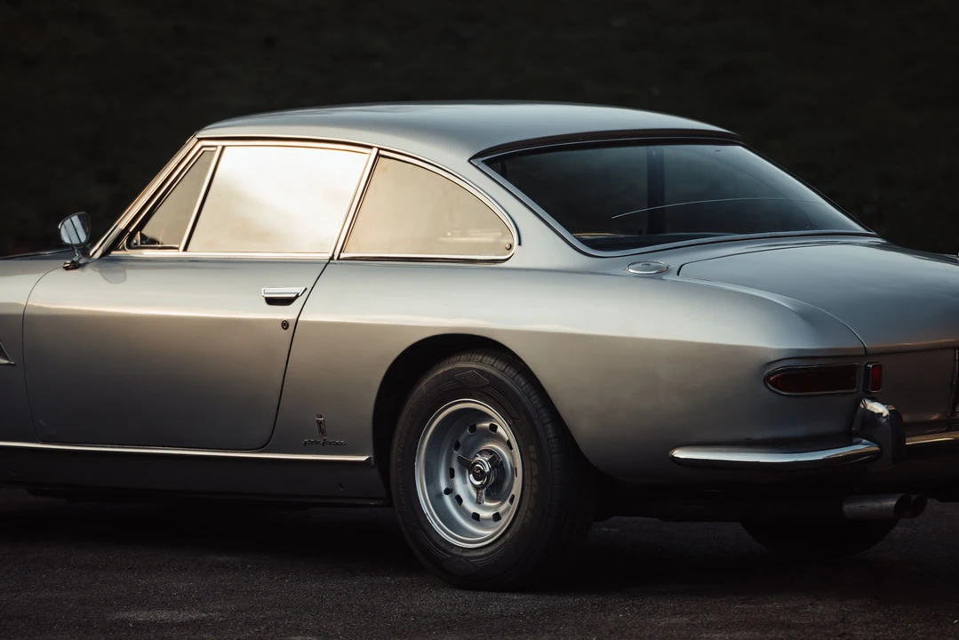 1966 Ferrari 330 GT 2+2 - Image 25 of 31