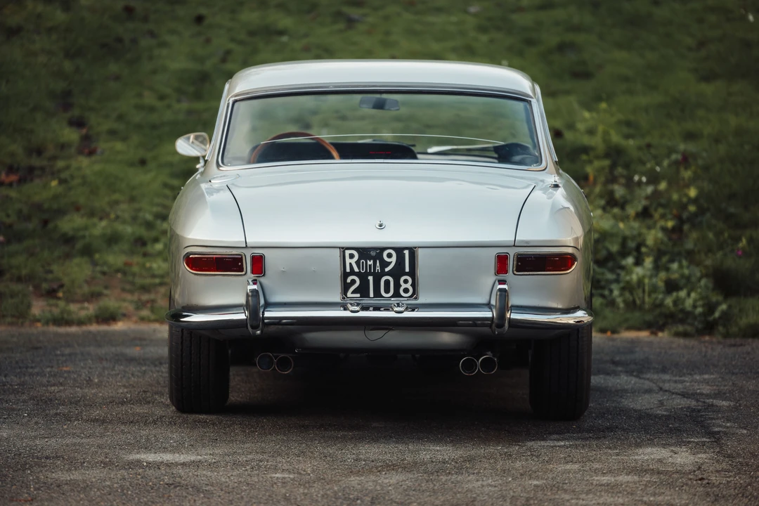 1966 Ferrari 330 GT 2+2 - Image 30 of 31