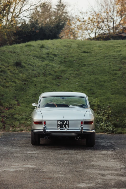 1966 Ferrari 330 GT 2+2 - Image 26 of 31