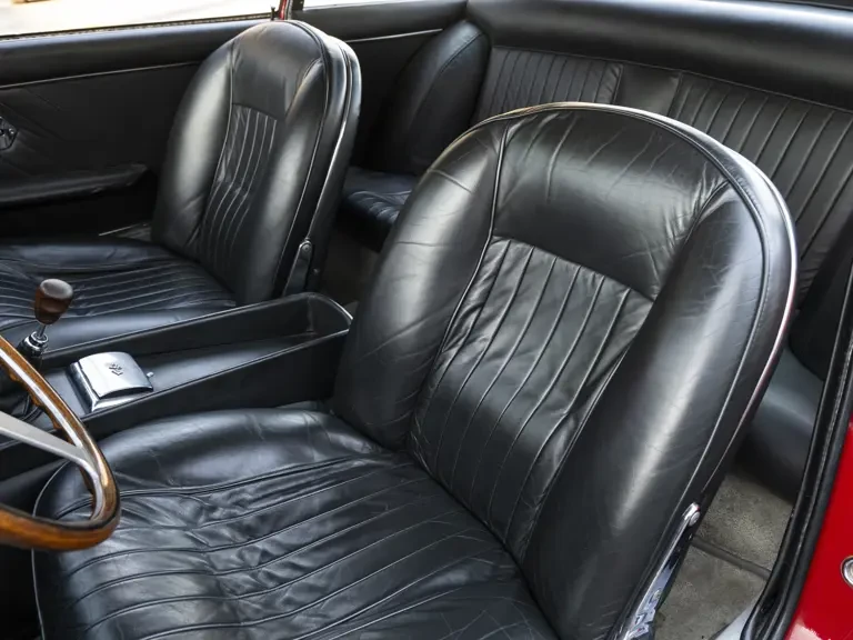 1966 Ferrari 330 GT 2+2 - Image 17 of 31