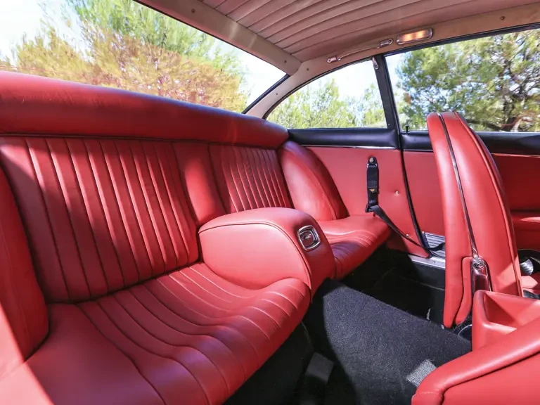 1966 Ferrari 330 GT 2+2 - Image 16 of 22