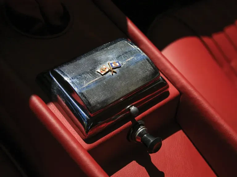 1966 Ferrari 330 GT 2+2 - Image 15 of 22