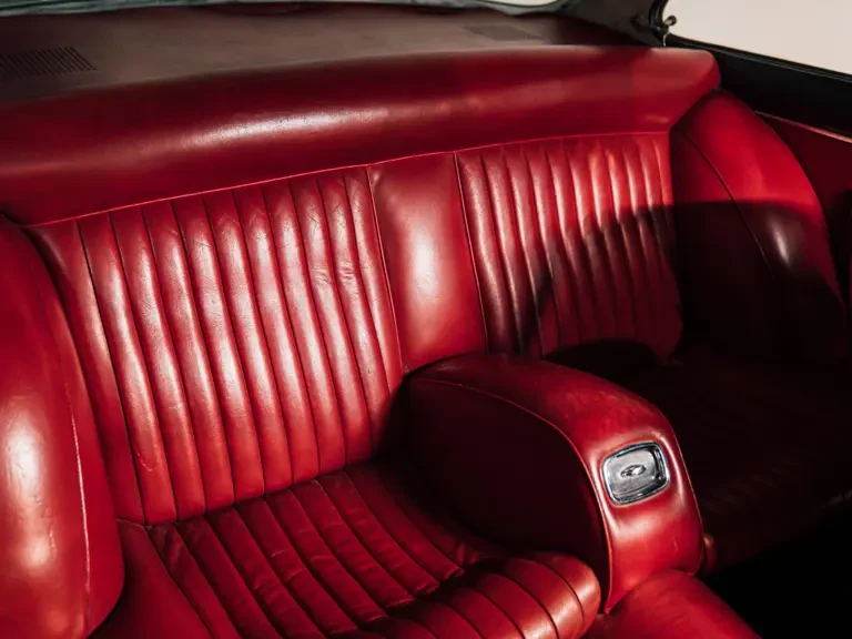 1966 Ferrari 330 GT 2+2 - Image 18 of 31