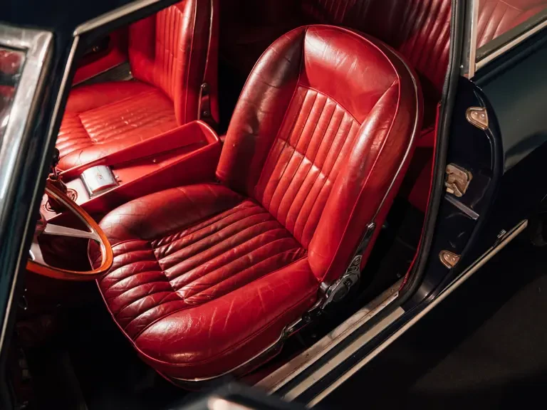 1966 Ferrari 330 GT 2+2 - Image 19 of 31