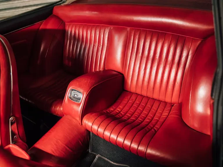 1966 Ferrari 330 GT 2+2 - Image 21 of 31