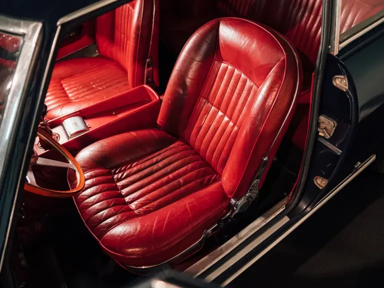 1966 Ferrari 330 GT 2+2 - Image 21 of 31