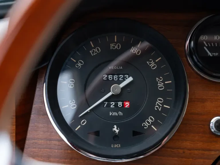 1966 Ferrari 330 GT 2+2 - Image 18 of 31