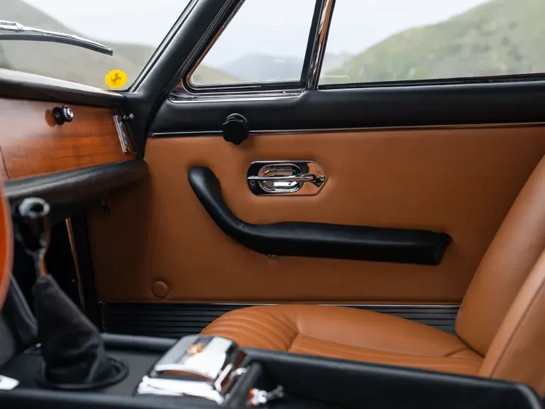 1966 Ferrari 330 GT 2+2 - Image 27 of 31